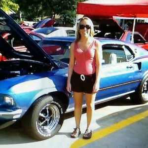 Meet your Posher, Mandi